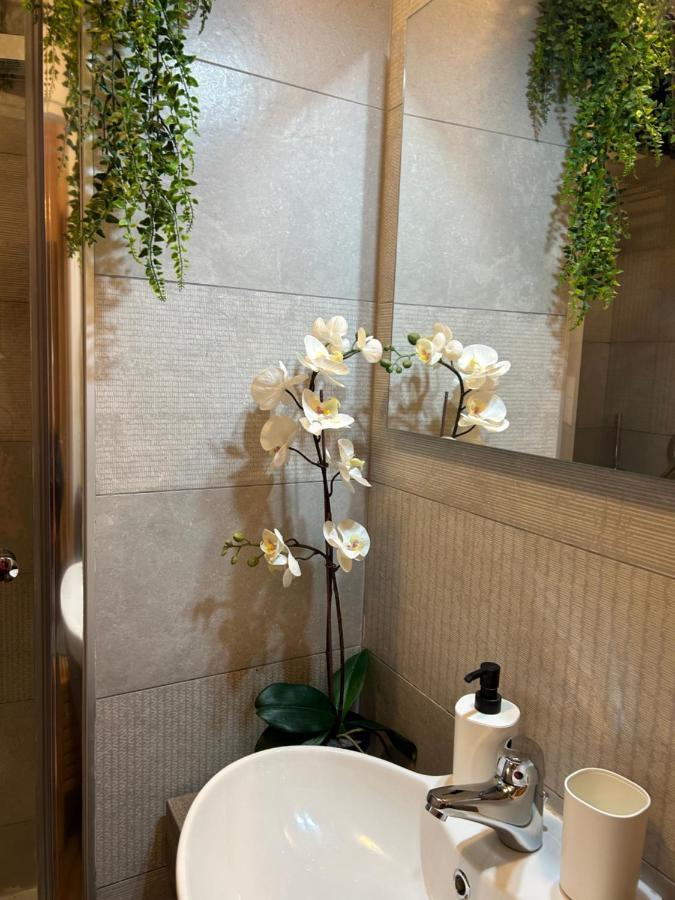 Casa Vittoria Διαμέρισμα Σαλέρνο Εξωτερικό φωτογραφία