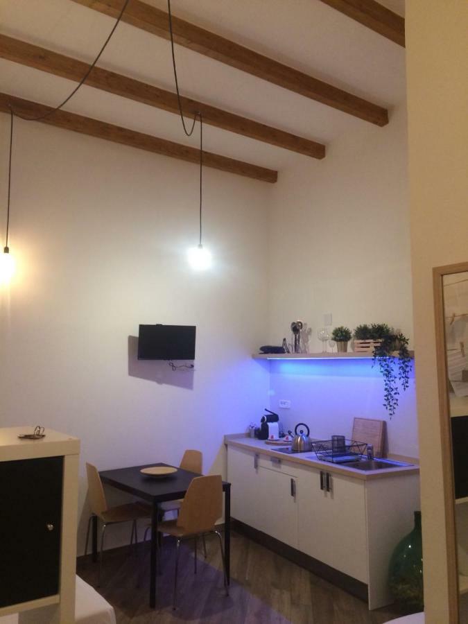 Casa Vittoria Διαμέρισμα Σαλέρνο Εξωτερικό φωτογραφία